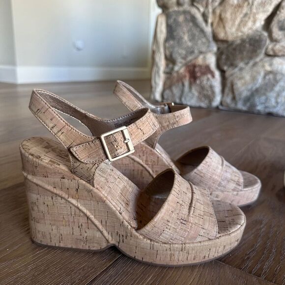 Korks Bardot II Wedge Comfort Sandals in Natural - Picture 5 of 12